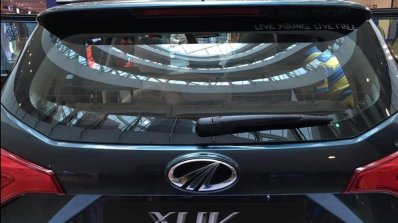 Mahindra Xuv300 W8 Back Glass