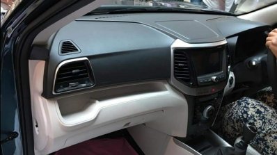 Mahindra Xuv300 W8 Dashboard Side View
