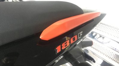 Bajaj Pulsar 180f At Dealership Pillion Grab Rail