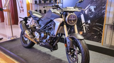 Honda Cb300r Front Three Quarters 2