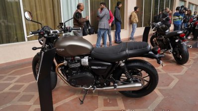 2019 Triumph Street Twin India Launch Left Side