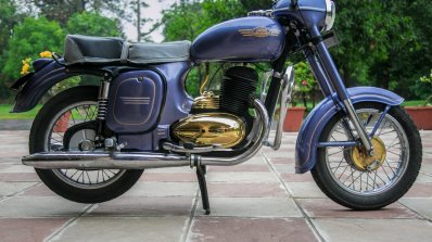 1973 Jawa 250 By Devashish Jethwani Right Side Clo