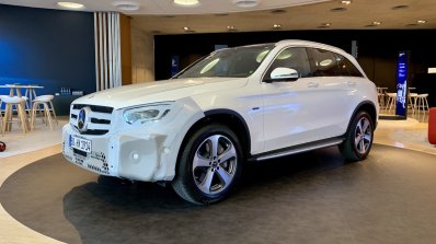 2019 Mercedes Glc Facelift Front Three Quarters