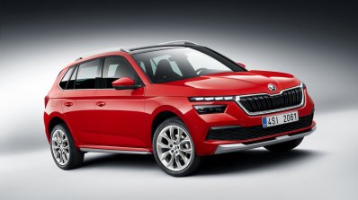 Eu Spec Skoda Kamiq Front Three Quarters Right Sid