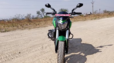 2019 Bajaj Dominar 400 Review Still Shots Front
