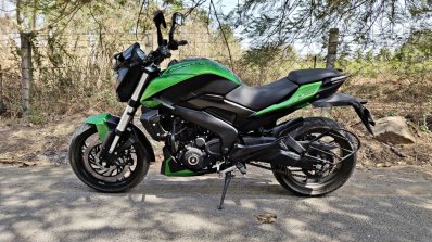 2019 Bajaj Dominar 400 Review Still Shots Left Sid