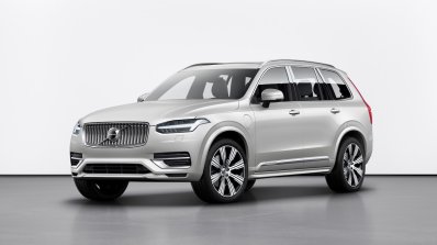 New Volvo Xc90 Facelift Front Three Quarters