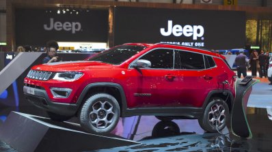 Jeep Compass Phev Charging Live Image