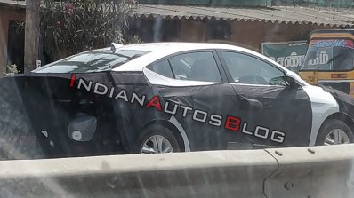 2019 Hyundai Elantra Facelift Spy Shot India