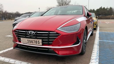 2019 Hyundai Sonata Front Three Quarters