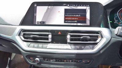 2019 Bmw 3 Series Images Interior Dashboard Centre