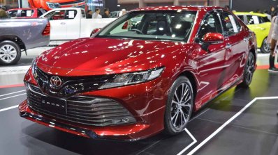 2019 Toyota Camry Hybrid Bims 2019 Images Front Th