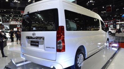 2019 Toyota Commuter 2019 Toyota Hiace Commuter Re