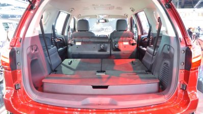 Isuzu Mu X The Onyx Second And Third Row Seats Fol