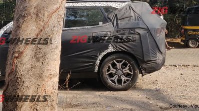 Kia Sp2i Left Side Spy Photo