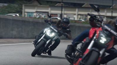 Bajaj Dominar 400 Tvc Red And Silver Action Shot