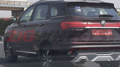Mg Hector Maroon Rear Three Quarters Spy Shot