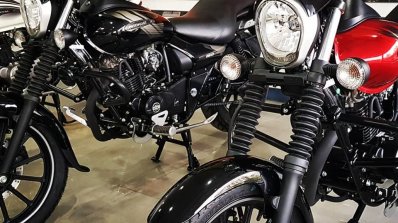 Bajaj Avenger 160 Abs At Dealership Left Front Qua