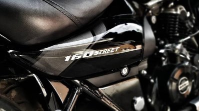 Bajaj Avenger 160 Abs At Dealership Side Panel