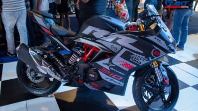Special Edition Tvs Apache Rr310 Feria 2 Ruedas Ri