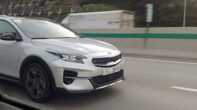 Kia Xceed Front Fascia Spy Shot