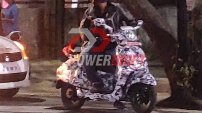 Bajaj Urbanite Scooter Right Front Quarter