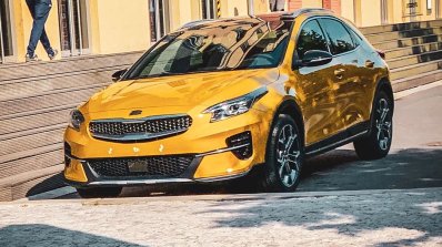 Kia Xceed Front Three Quarters Left Side Spy Photo