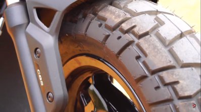 Aprilia Storm 125 Front Tyre And Cbs Sticker