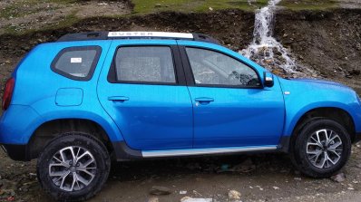 2020 Renault Duster Side Profile Image 1