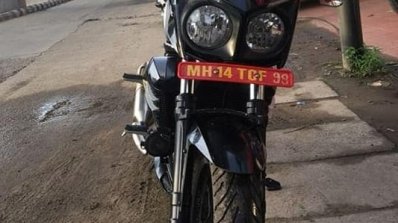 Mahindra Mojo 300 Abs Front