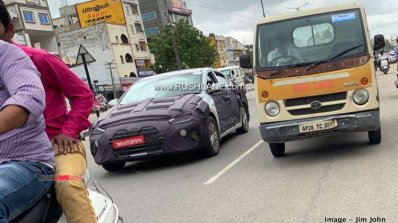 2019 Hyundai Elantra Facelift Front Three Quarters