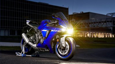 2020 Yamaha Yzf R1 Still Shot Right Front Quarter