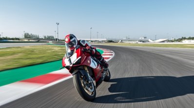 Ducati Panigale V4 25 Anniversario 916 Action Shot