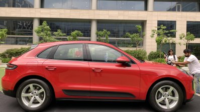 Porsche Macan Exterior Side