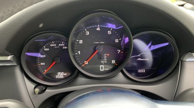Porsche Macan Interiors Dials