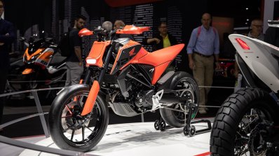 Honda Cb125m Concept At Eicma 2018 Unveil Front Th