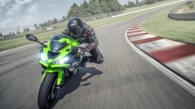 Kawasaki Zx 6r Motion Front View Lean