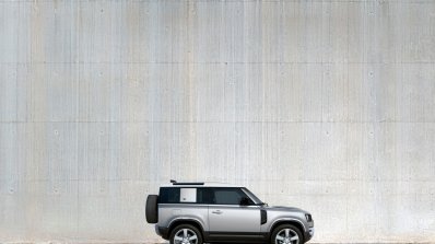 2020 Land Rover Defender Exteriors 10 Copy