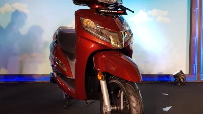 Bs Vi Honda Activa 125 Detail Shots Right Front Qu