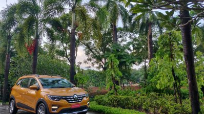 Renault Triber Test Drive Review Images Front Thre