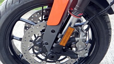 Ktm 790 Duke First Ride Review Details Front Brake