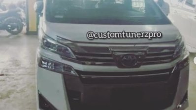 Toyota Vellfore Face 2 Jpeg