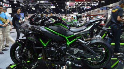 2020 Kawasaki Z H2 Thai Auto Expo Left