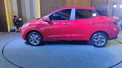 Hyundai Aura Exteriors Side Profile 6