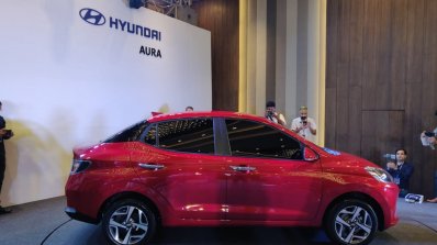Hyundai Aura Exteriors Side Profile 7
