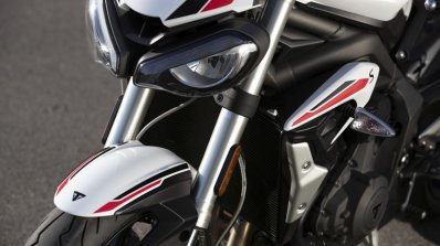 2020 Triumph Street Triple S Details Headlight