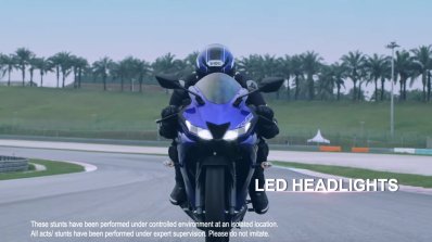 Bs Vi Yamaha Yzf R15 Promotional Video Headlight