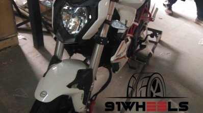 Benelli Bn125 Spotted In India Front Left Quarter