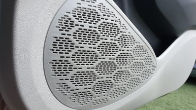 Hyundai Aura Review Images Interior Doorpad Speake