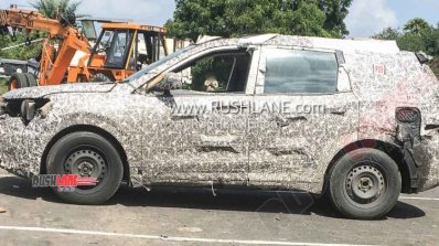 Mahindra Xuv700 360 View Digitally Imagined Video